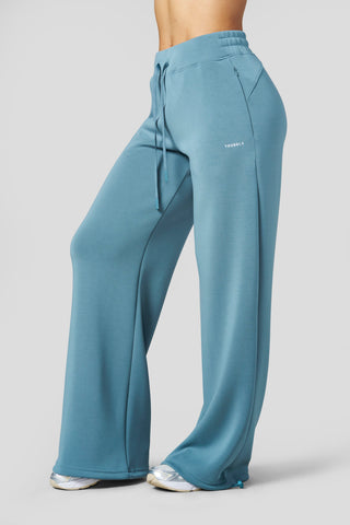 W2273 Scuba Straight Joggers