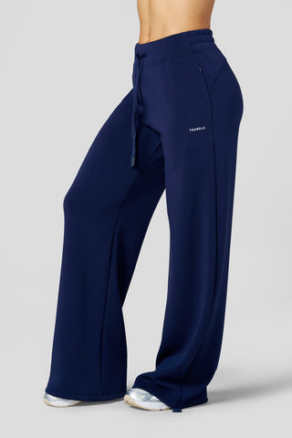 W2273 Scuba Straight Joggers
