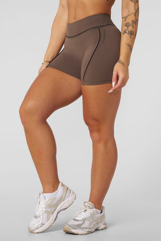 W161 - Elevate outline Shorts 5" New Colors