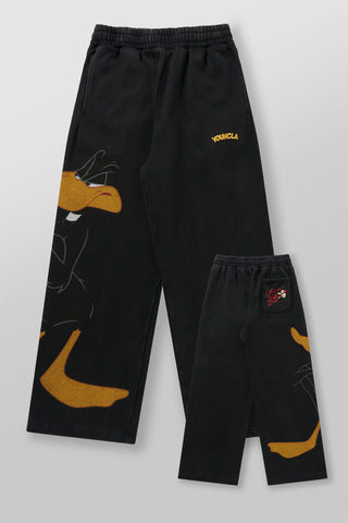 2169 - Looney Tunes Character Sweats
