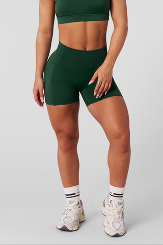 W172 Nova Shorts