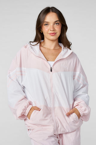 W5166 - Vintage Windbreaker