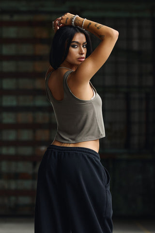 W4119 Crop Graphic tank
