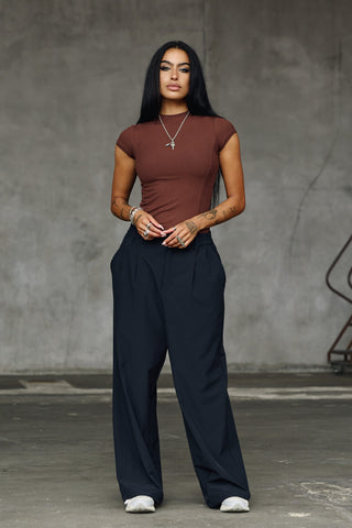 W4270 Ribbed Mock Neck Tee